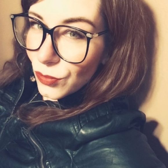 Meet your new Posh homie, Marina! - Picture 5 of 8